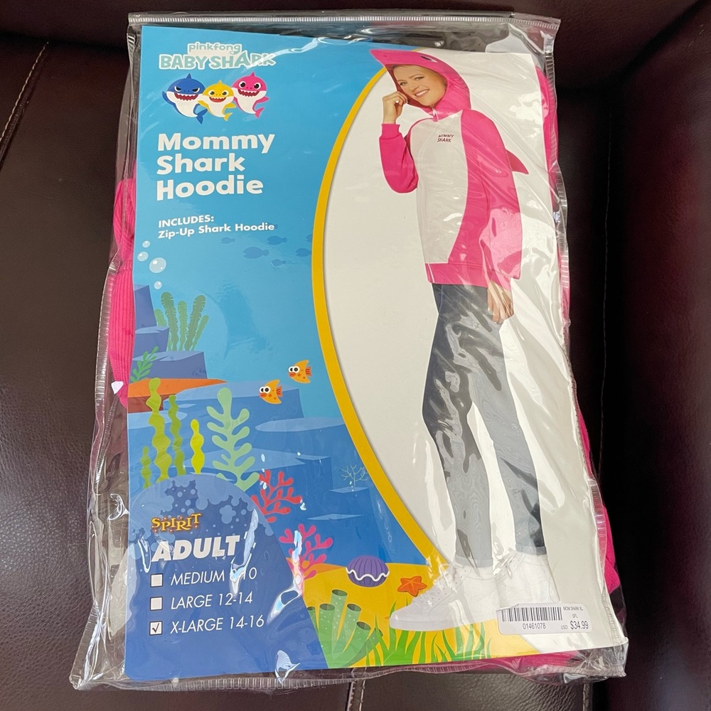 Mommy shark hoodie
